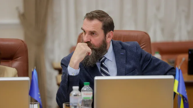 В Україні дітям-студентам військових почали повертати гроші за навчання на платній формі: як і де отримати
