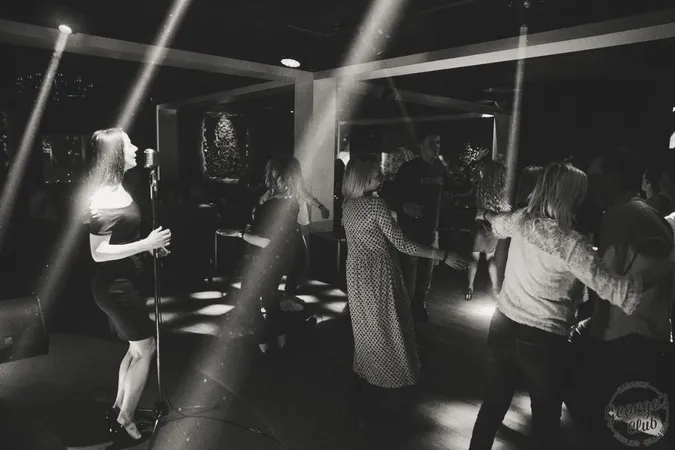 George’s Club запрошує на стильні й економні вечірки*