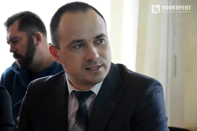 Роман Романюк шукатиме шахраїв, які видурили в його дитини гроші