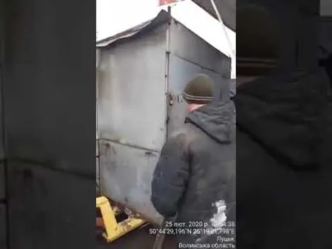 На Старому ринку в Луцьку знову стартував демонтаж (відео)