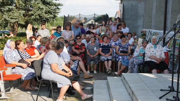 З танцями та музикою: як у Липлянах, Рокинях та Прилуцькому святкували День села (фото)