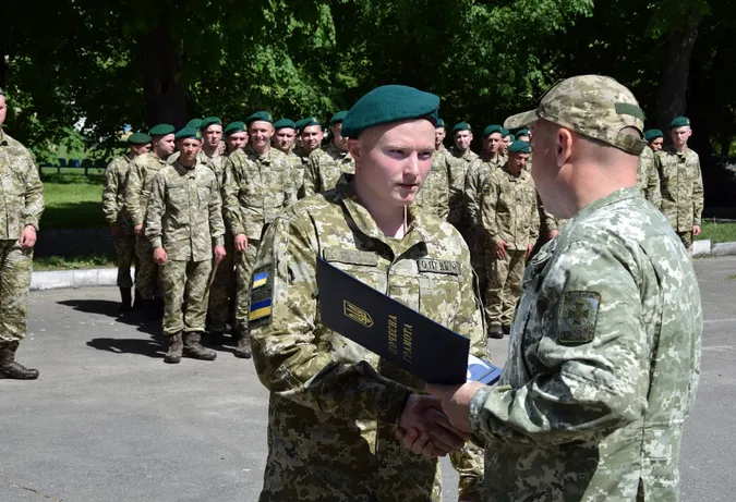 На Волині демобілізували прикордонників-строковиків