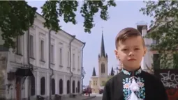 Маленький лучанин написав вірш-звернення до українців (відео)