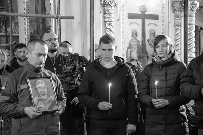 У Луцьку провели в останню дорогу загиблих Героїв Костянтина Кіріка та Михайла Федоровича (фото, відео)