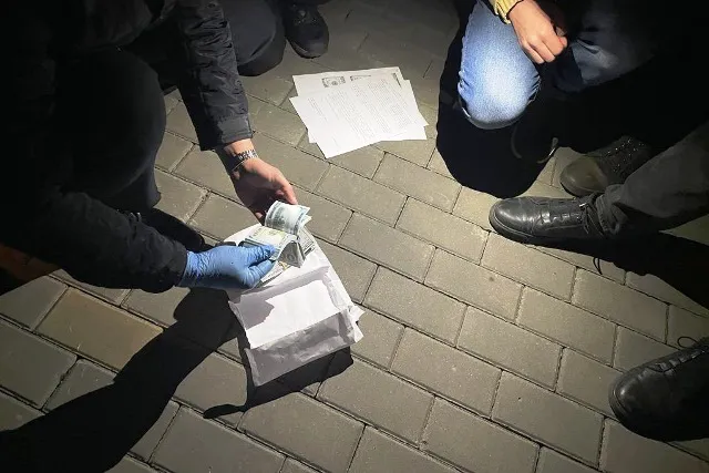 Справу волинського лікаря, який сприяв «ухилянтам», скерували до суду
