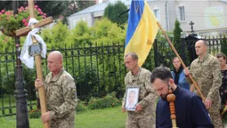 Луцьк попрощався з воїном Олександром Шевляковим, який загинув на Донеччині (фото, відео)