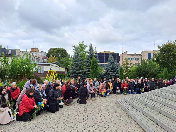 На Волині попрощалися із 30-річним морпіхом Михайлом Дудинцем (фото)