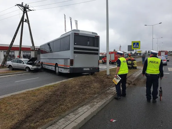 У Польщі автобус з українцями потрапив у ДТП