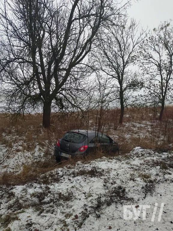 На виїзді з Володимира сталися одразу три ДТП (фото, відео)