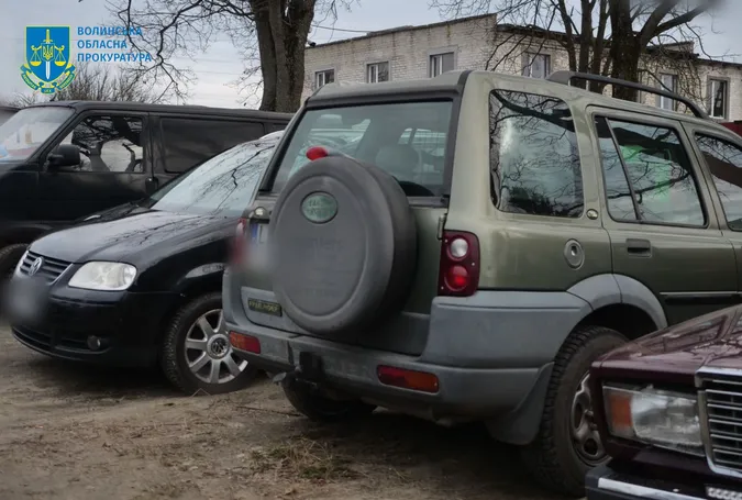 На Волині викрили схему ввезення авто під виглядом допомоги для ЗСУ (фото)