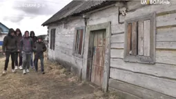 "Качалка" в хаті: як волиняни самотужки облаштували в селі спортзал
