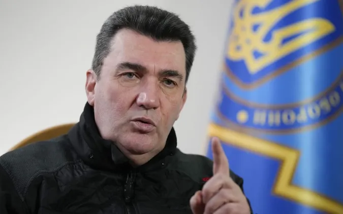 «Приїжджають до мене з Маямі»: Данілов розповів, де під час війни його два сини