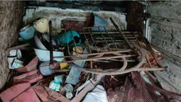 На Волині поліцейські знайшли у бусі пів тонни брухту (фото)