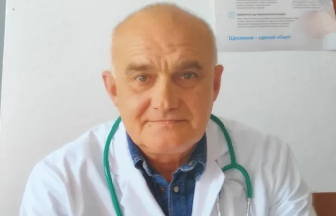 Понад 30 років у медицині: у Луцьку відійшов у засвіти знаний сімейний лікар