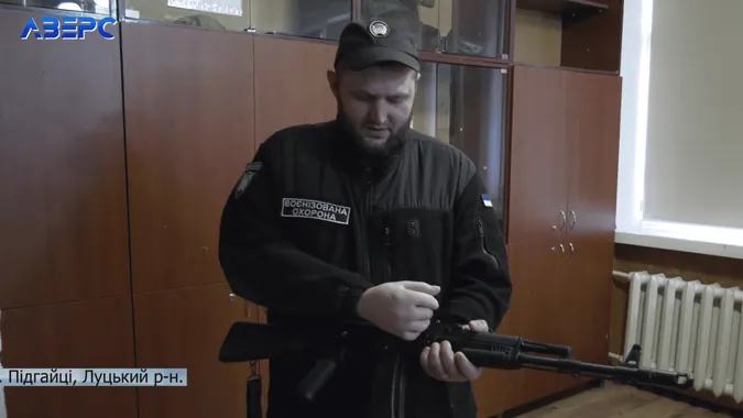 Волинського воїна Олексія Макарчука не зламала ампутація руки і втрата дружини (відео)