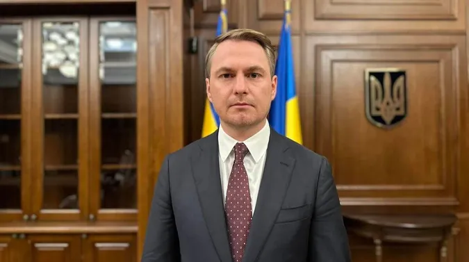 Генпрокурор Кравченко не планує сам подавати у відставку після обшуків