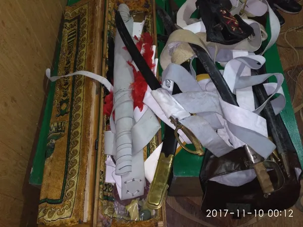 В «Устилузі» затримали росіянина з арсеналом старовинної зброї (фото)