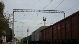 Розповіли про стан підлітка, який заліз на вагон потяга у Луцьку (відео)