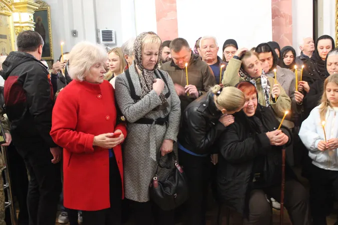 Небо плакало: Луцьк попрощався з трьома Героями