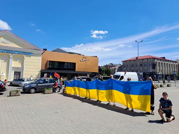 Сирота з Донбасу, який знайшов дім на Волині: у Ковелі попрощалися з воїном Олександром Шевченком (фото)