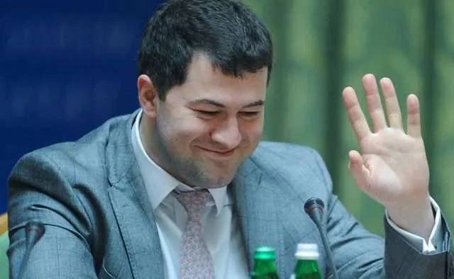 Суд поновив Насірова на посаді голови ДФС