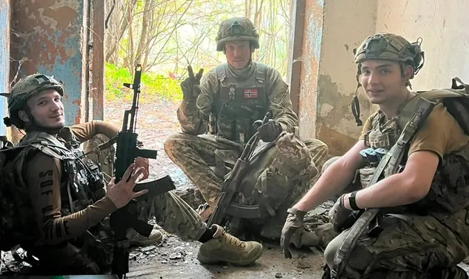 Татуювання стало позивним: 24-річний лучанин «Чіп» піхотинцем пройшов Авдіївку та Мар’їнку і став оператором БпЛА