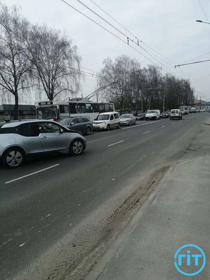 У Луцьку на Конякіна Opel збив жінку на «зебрі» (фото)