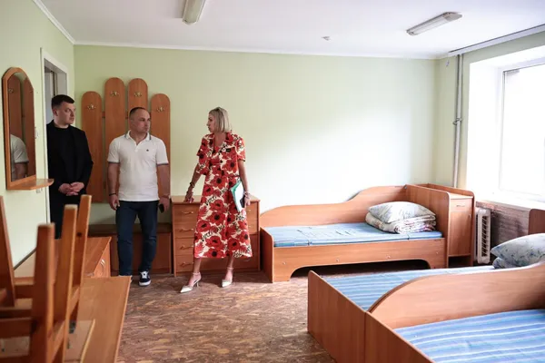 «Освіта – це довгострокова інвестиція в розвиток регіону»: у Волинському науковому ліцеї побували представники ОДА (фото)
