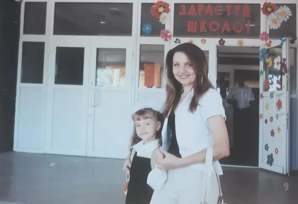 Старі фотографії, привітання та жарти: як волинський фейсбук вітає з Днем знань