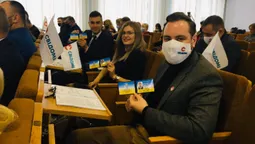 Депутати Луцької райради вперше зібралися на сесію (ІМЕНА)