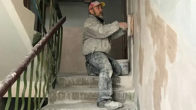 У Луцьку планують «підлатати» майже тисячу під'їздів