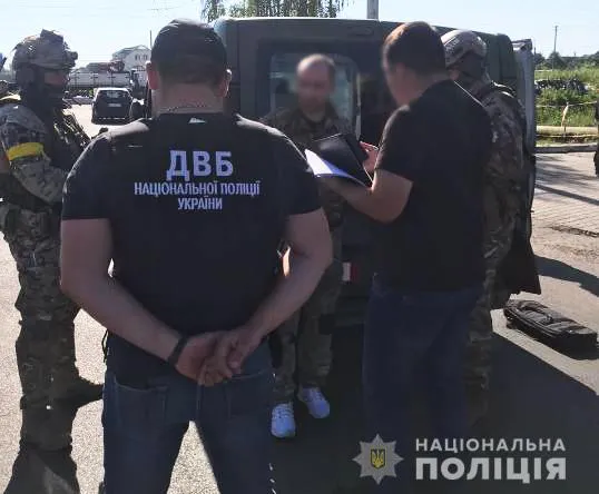 Хотіли вивезти силоміць: у Луцьку двоє киян вимагали неіснуючий борг у підприємця (фото, відео)