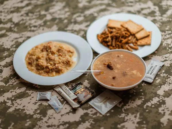 Для військових на Донбасі розробили нове меню (фото)