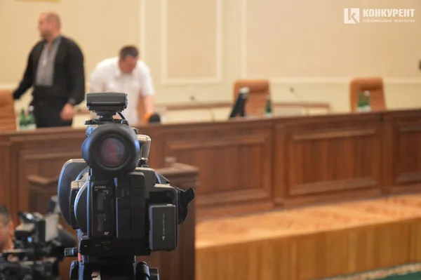 Як обирали нову голову Волиньради та хто потрапив «під роздачу» Кварцяного