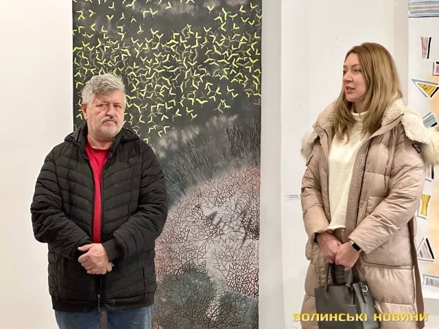 Майже сорок волинських художників презентували свої роботи у Луцьку (фото)