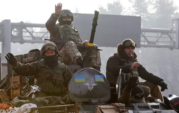 Порошенко підписав указ про демобілізацію шостої хвилі 
