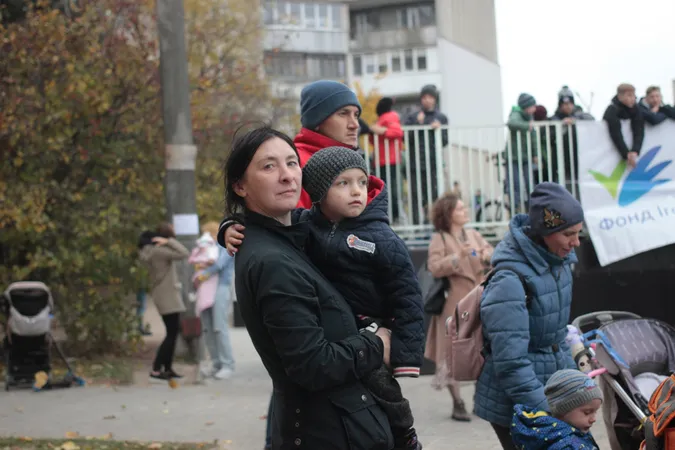 Показові виступи та сотні дітей: як у Луцьку відкривали урбан-парк (фото)