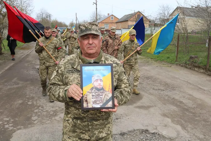 На Волині попрощалися з Героєм Володимиром Прусом (фото)