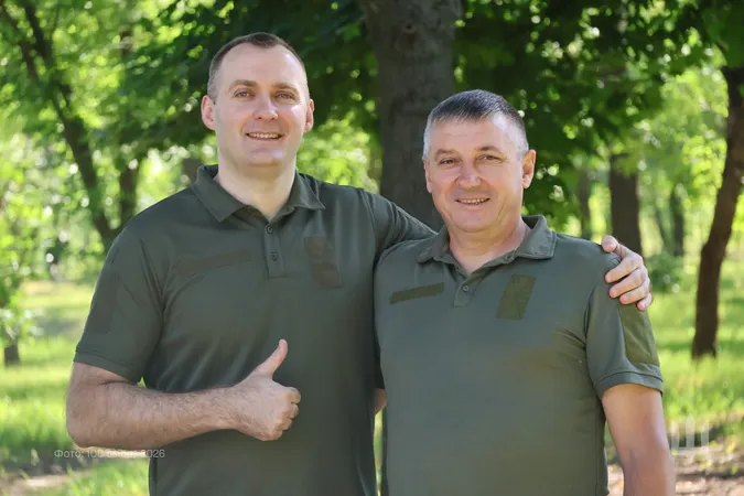 Батько і син з Волині разом воюють у лавах «Сталевої Сотки» (фото)