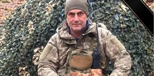 Грав за «Волинь»: у Луцьку попрощаються ексфутболістом збірної України Романом Максимюком (фото)
