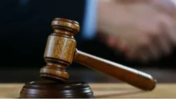 Що не так з величезним приміщенням у серці Луцька, яке хотіли пустити з молотка (фото)