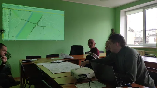 Кільце біля «Променя» і нові світлофори: як у Луцьку вдосконалюватимуть рух