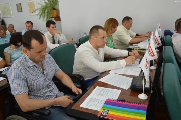 «Замінування», фракція «Микола» і футбол: чим здивувала 10 сесія Луцькради