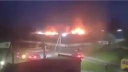 У Володимирі-Волинському горять склади (відео)