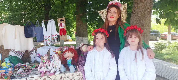 Понад 25 тисяч на авто для військових: як ярмаркували у Крупі (фото)