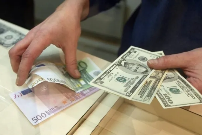 Після травневих свят експерти прогнозують «стрибки» курсу