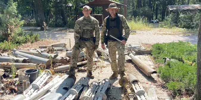 Волинські офіцери-спецпризначенці розміновують Харківщину (фото, відео)