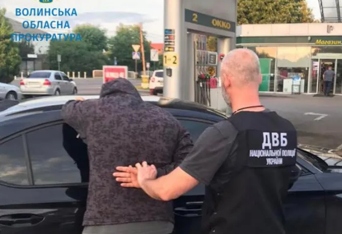 На Волині судять рівнянина, який за 5 тисяч доларів допомагав ухилянтам втекти за кордон (фото)