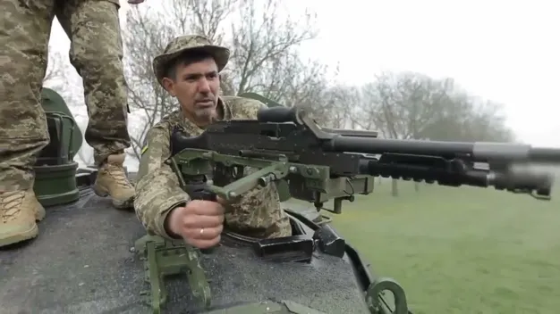 Українських морпіхів озброїли французькими «колісними танками» AMX-10RC (відео)