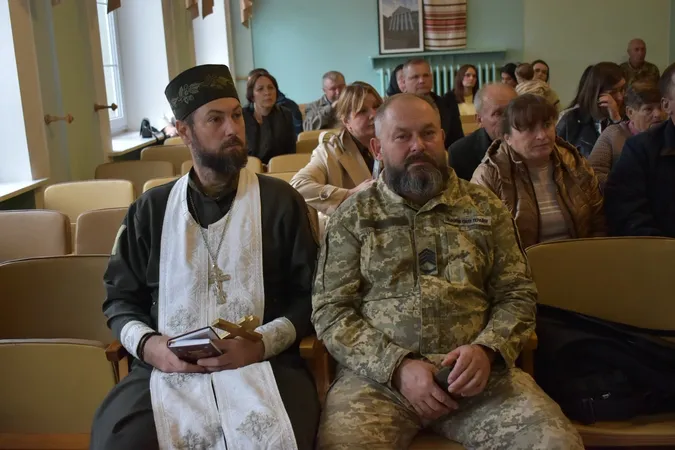 На Волині родинам 34 полеглих воїнів вручили посмертні державні нагороди (фото)